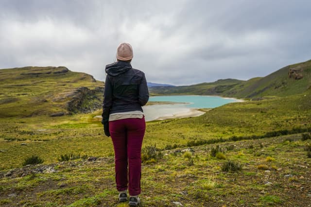 Hiking Portería Sarmiento Lake 8