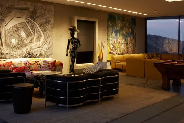 Escape to Vik Chile - Full Experience 10