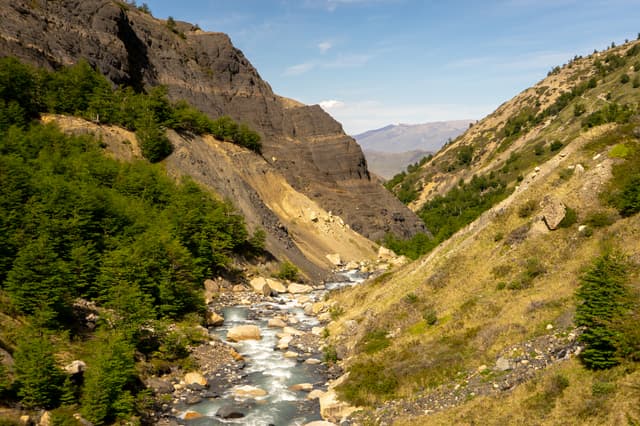 Hiking Portería Sarmiento Lake 15